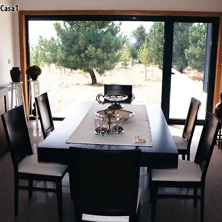 Casa Do Padre Coxo Gæstehus Carvicais